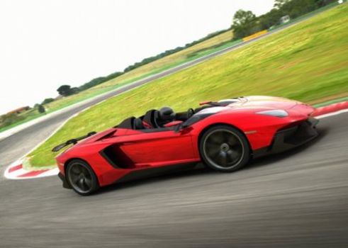 2013-Lamborghini-Aventador-J-Side-Angle-Image.jpg