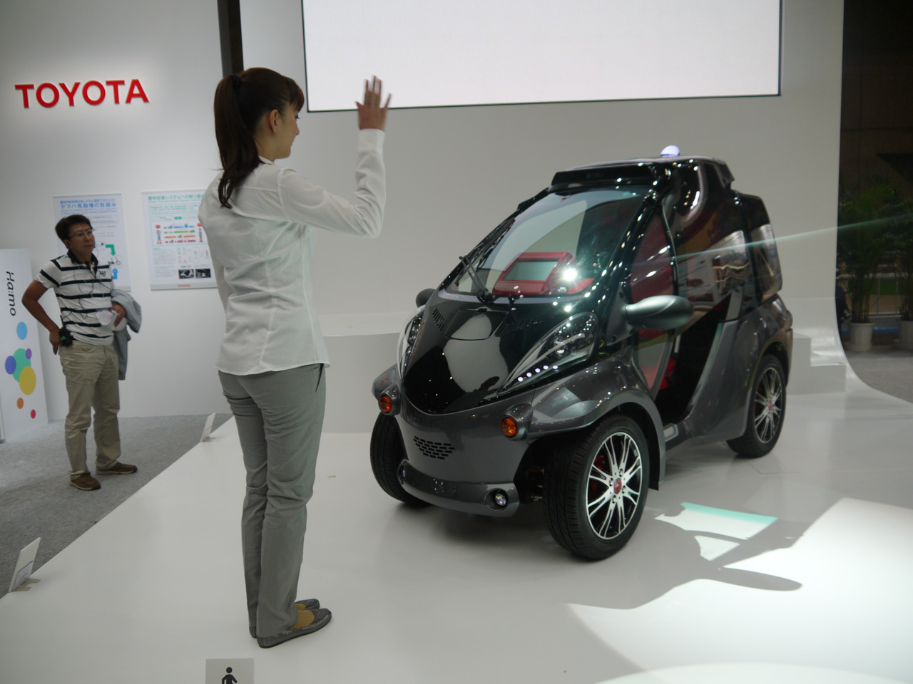 Toyota-Smart-INSECT-05.jpg