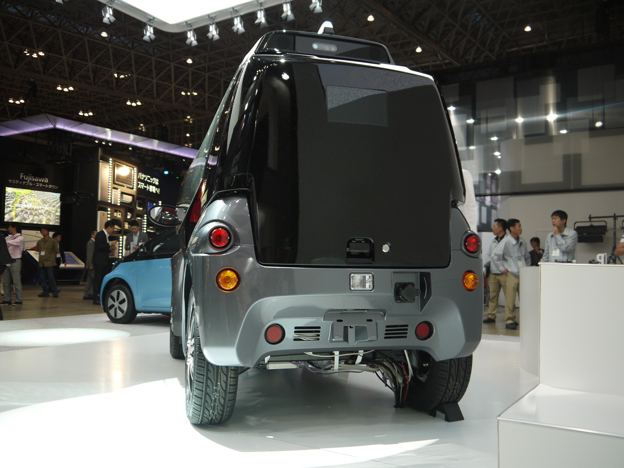 Toyota-Smart-INSECT-04.jpg