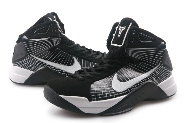 Nike-Zoom-Kobe-4-IV-High-Men-Black-White-324820-010_2.jpg