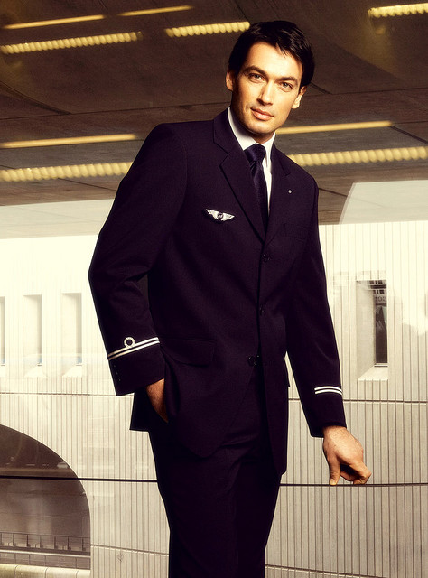 Air France male uniform.jpg