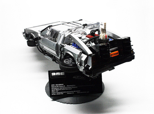 back-to-the-future-2-delorean-car-lego-orion-pax-2.jpg