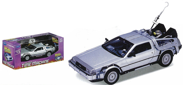 delorean1diecast-320-640-240-480.jpg