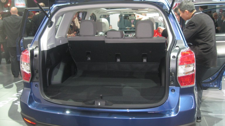 2014subaruforester-8.jpg