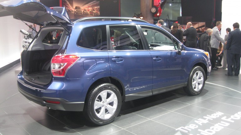 2014subaruforester-22.jpg