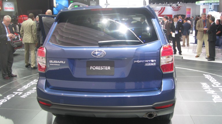 2014subaruforester-24.jpg