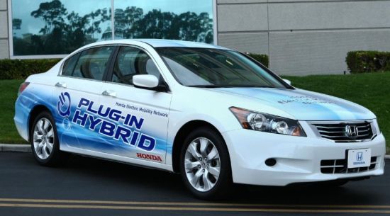 honda-accord-plug-in-hybrid_2_OOuSn_69.jpg