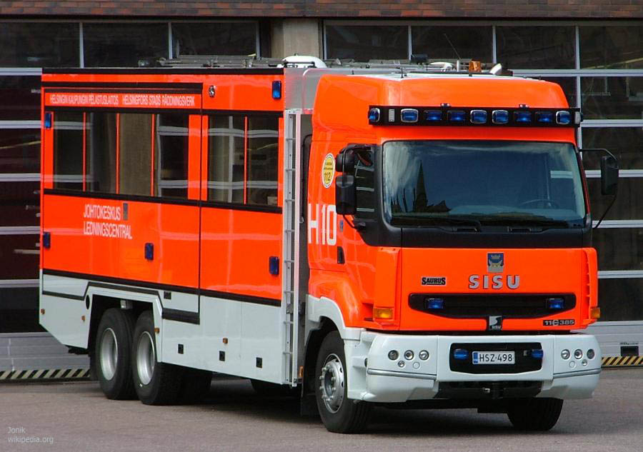 Helsinki_fire_truck_H10.jpg