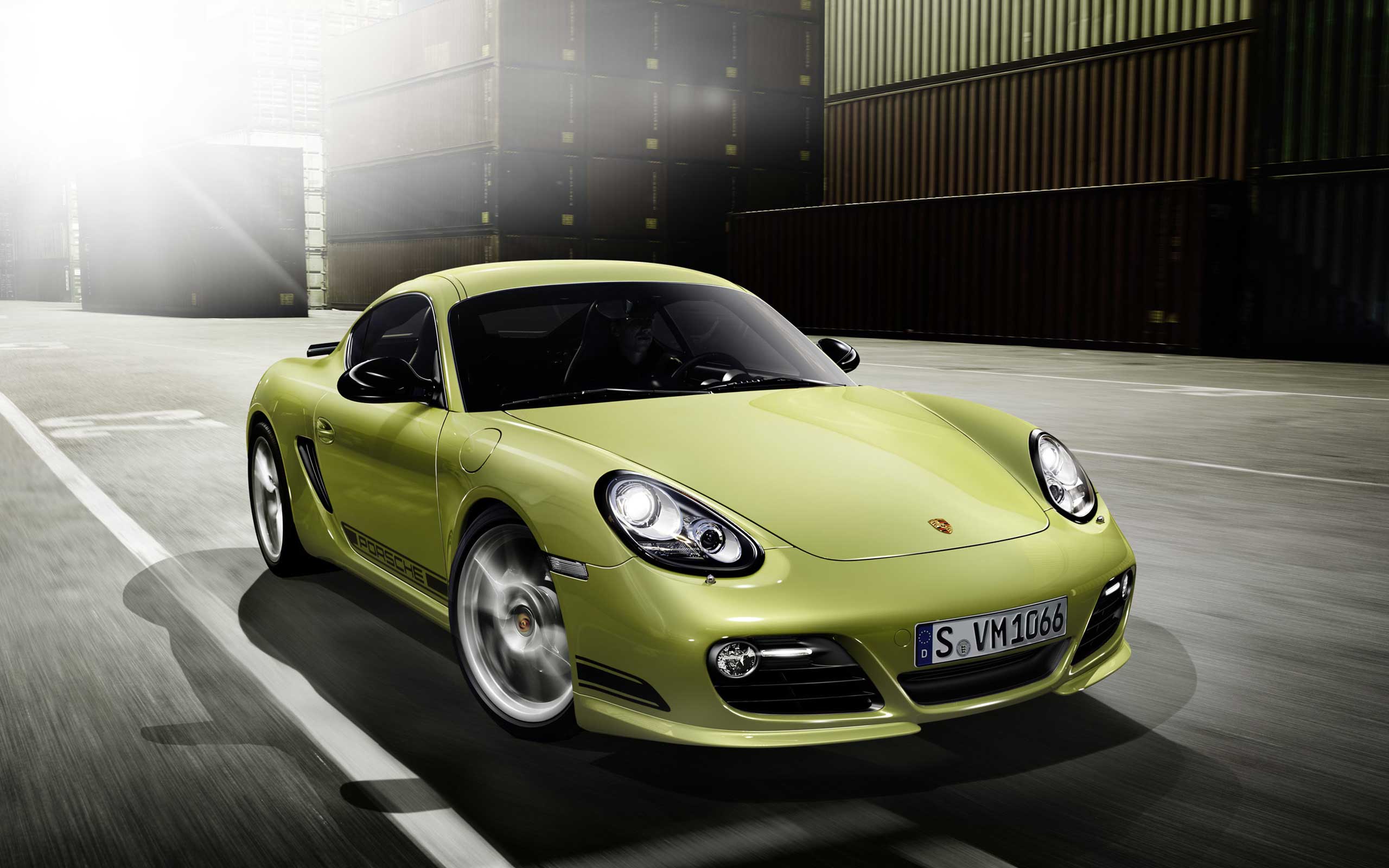 2013-Porsche-Cayman-Engine.jpg