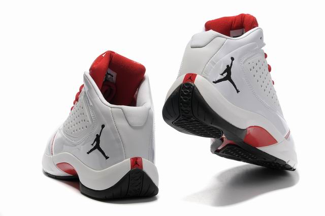 Jordan-D-Reign-X-White-Black-Varsity-Red_3.jpg