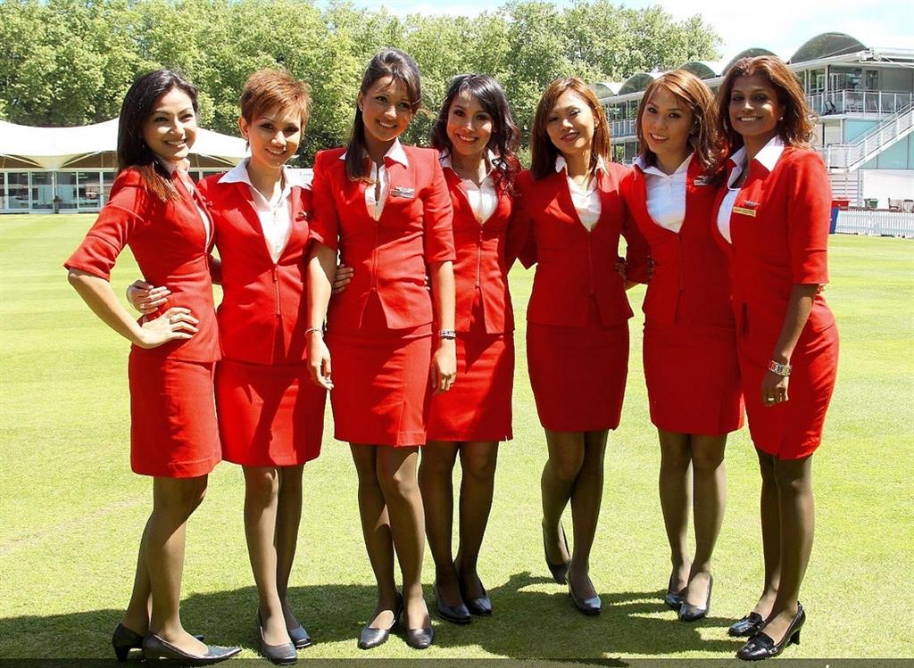 Hot and Sexy AirAsia Cabin Crew.jpg