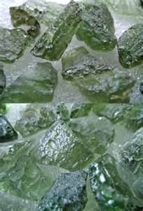 綠色捷克隕石 1.jpg