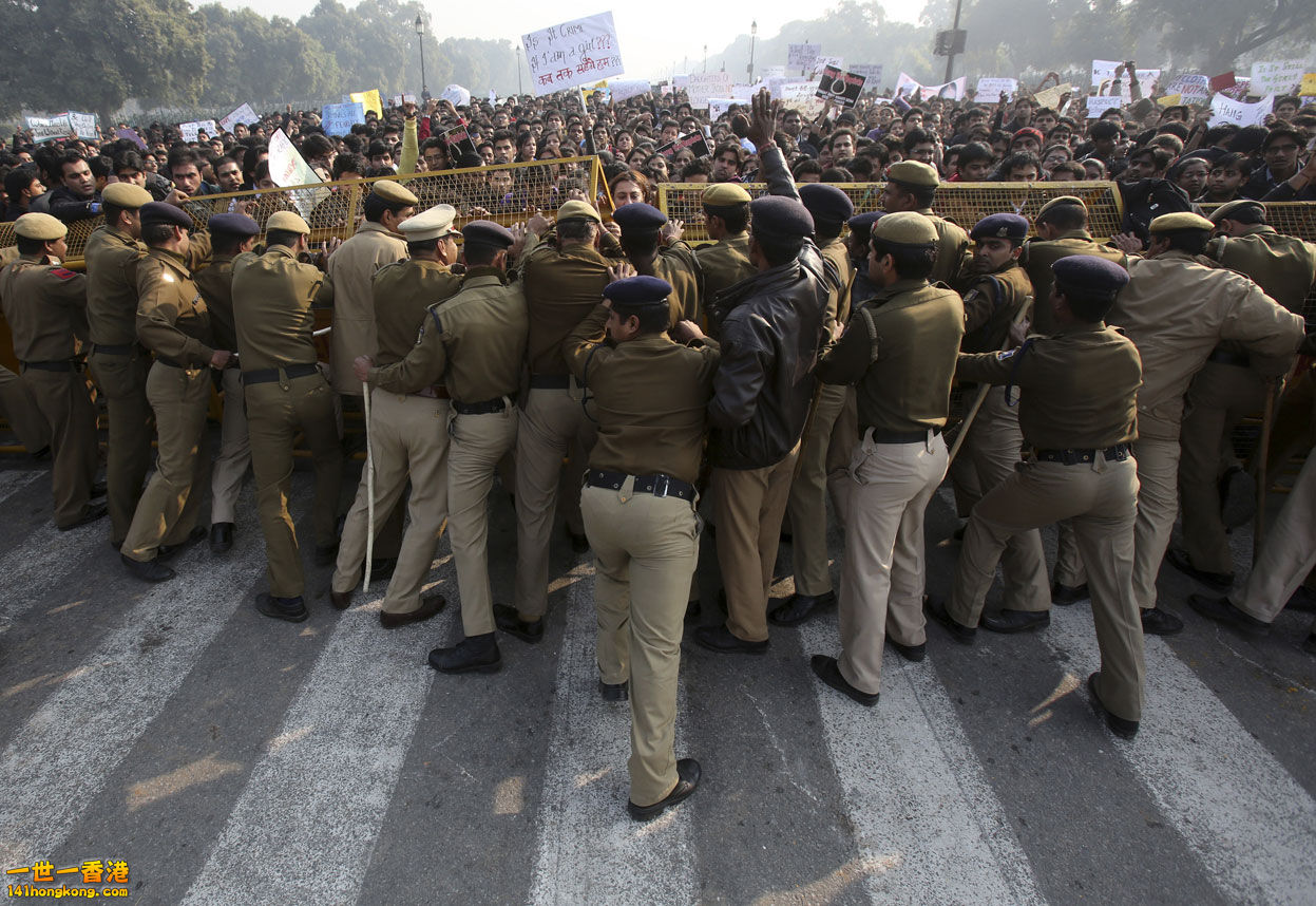 Violent Protests in India   -  05.jpg