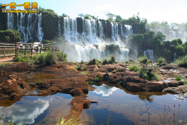 Puerto Iguazu,   Argentina      阿根廷  伊瓜蘇港.jpg