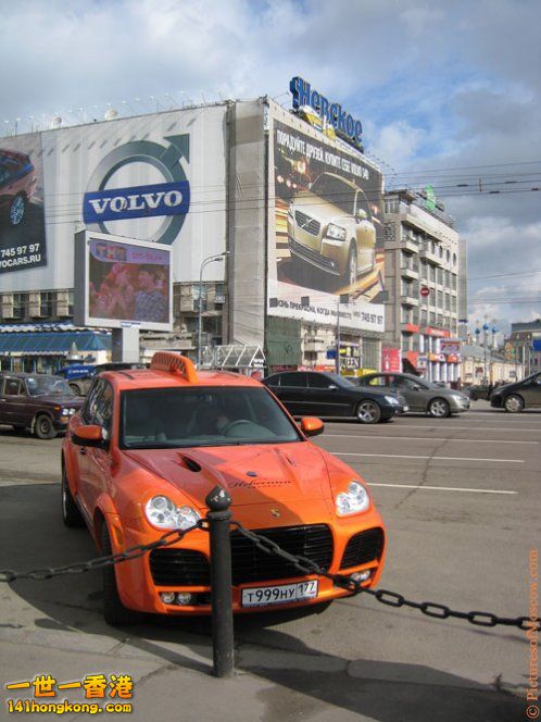 moscow-taxi-porsche-cayenne.thumbnail.jpg