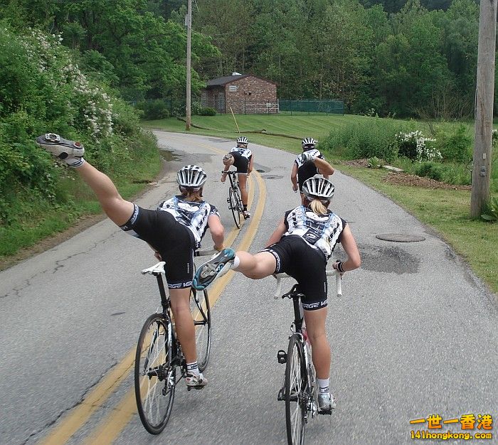 girls-on-bikes-streching.jpg