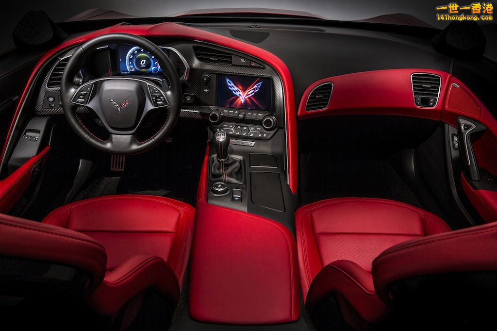 027-2014-chevrolet-corvette-stingray.jpg