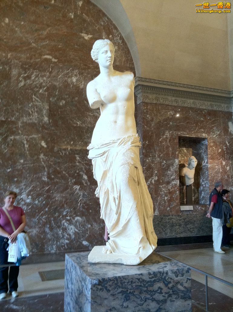 skip-the-line-louvre-museum-walking-tour-including-venus-de-photo_1368247-770tall.jpg