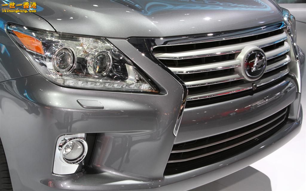 2013-lexus-LX570-front-grille.jpg