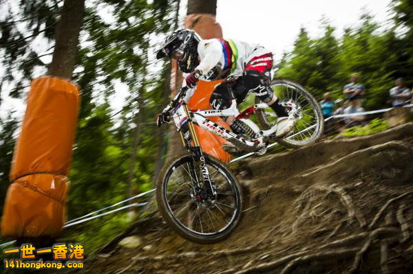 WC_Leogang_Women_DH_Tracy_Moseley_11f110246-F600x480.jpg