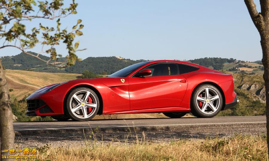 ferrari-f12.jpg