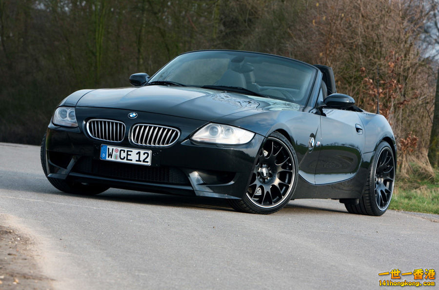 2010-Manhart-Racing-BMW-Z4-V10-front-view1.jpg