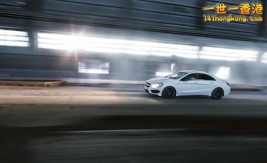 2014-mercedes-benz-cla45-amg-photo-509383-s-520x318.jpg