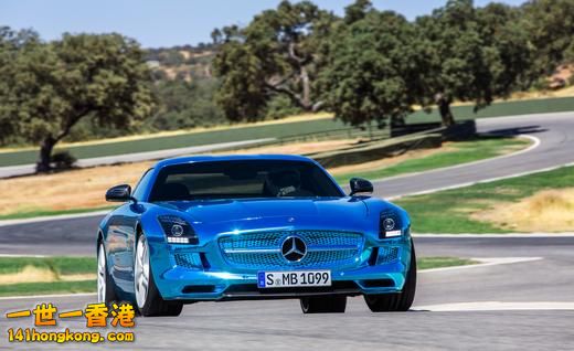 2014-mercedes-benz-sls-amg-electric-drive-photo-511017-s-520x318.jpg