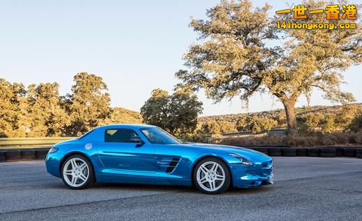 2014-mercedes-benz-sls-amg-electric-drive-photo-511030-s-520x318.jpg