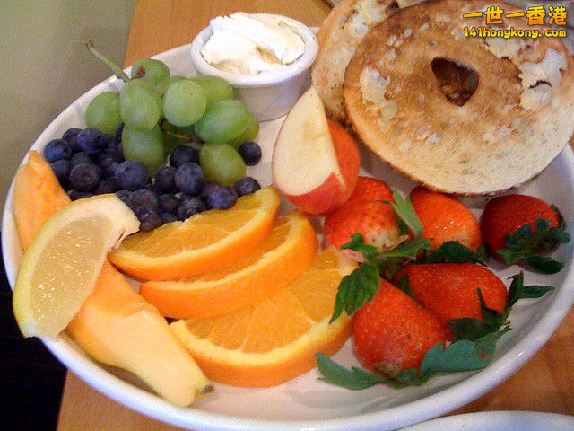 Breakfast in Hawaii  夏威夷.jpg