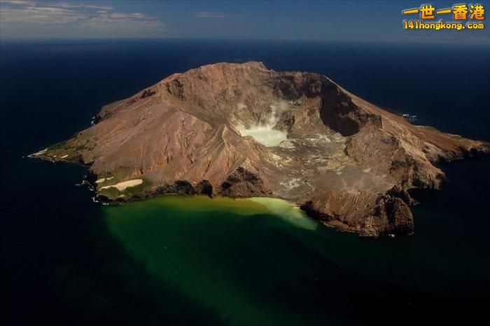 令人驚嘆的火山湖   -   10  White Island, NZ.jpg