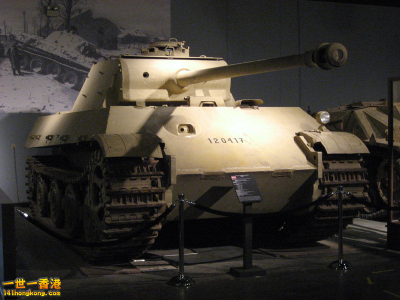 巴頓博物館的豹II車體.jpg