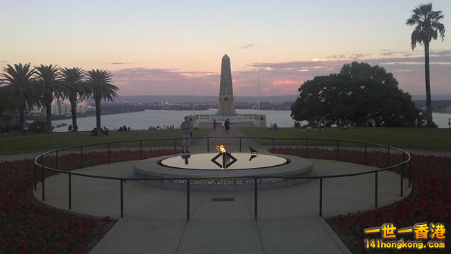 10  Kings Park State War Memorial, Perth,.png