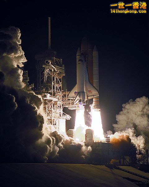 The launch of STS-101.jpg