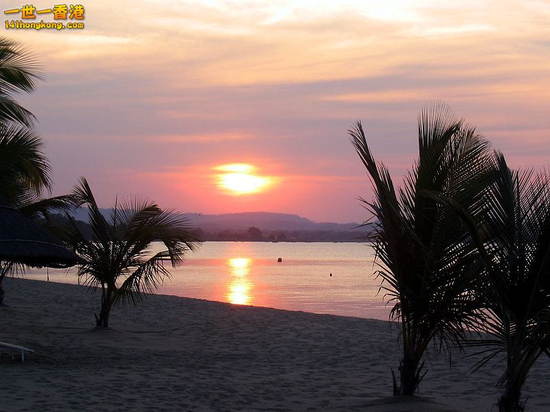 馬拉威湖的日落美景.jpg