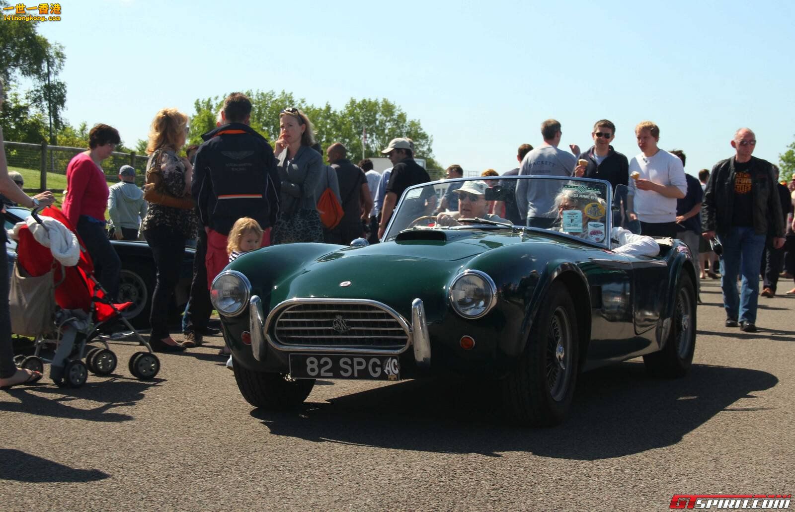 ac-cobra_tn.jpg