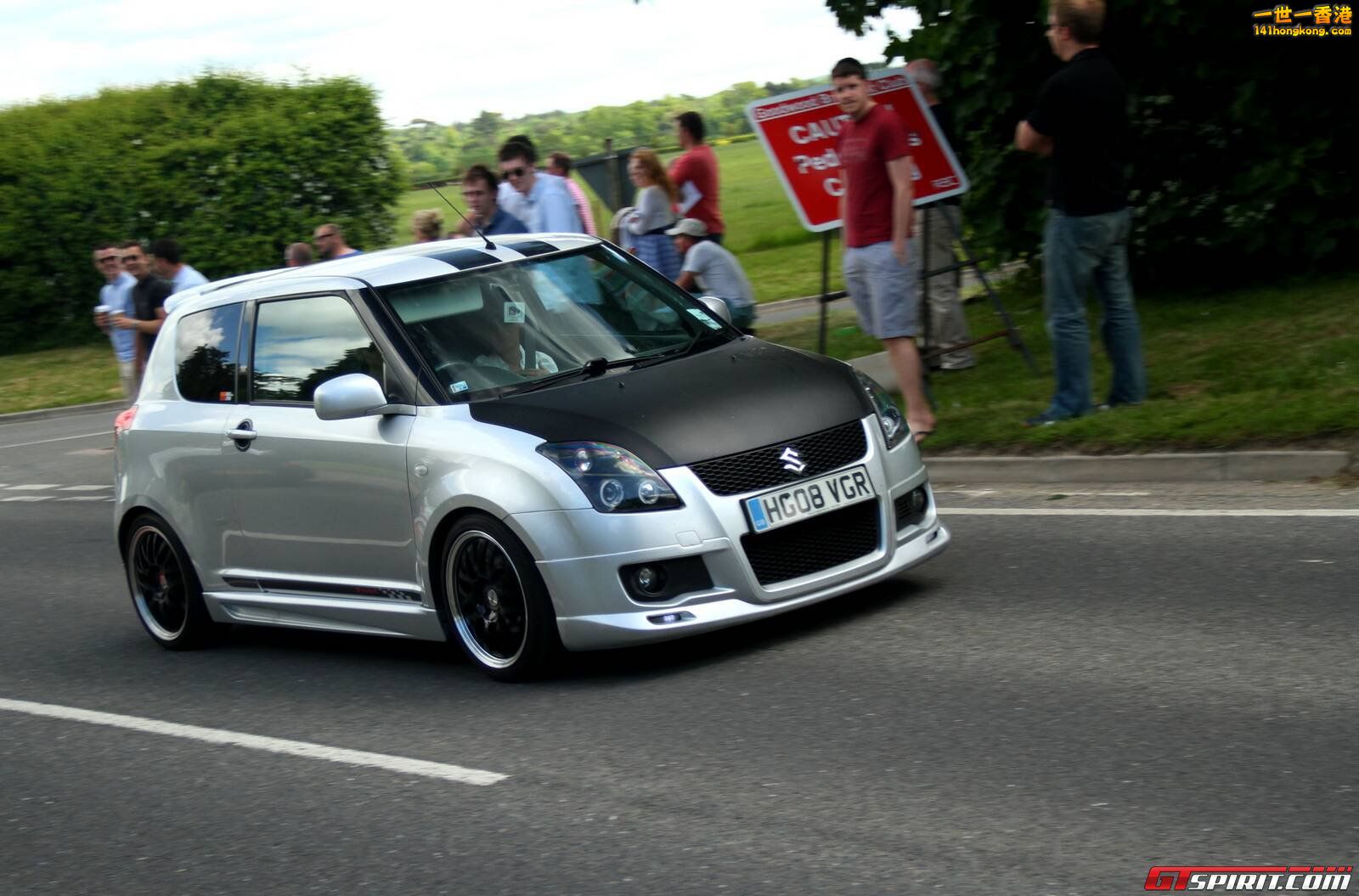 suzuki-swift_tn.jpg