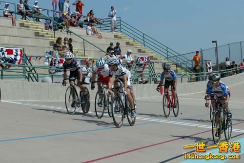 trackracing-738770.JPG