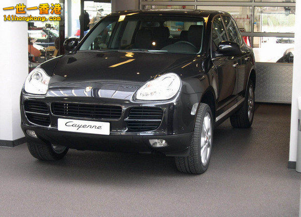 2004-porsche-cayenne-s-1_600x0w.jpg