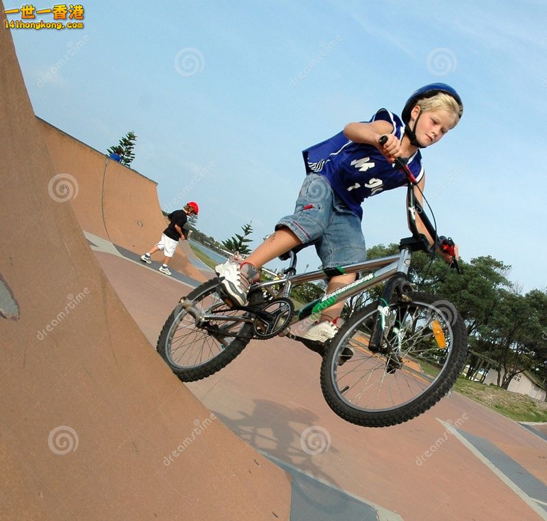 bmx-biker-80801.jpg