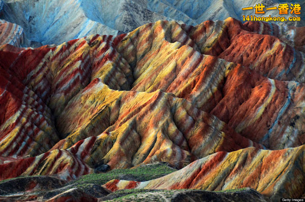 o-rainbow-mountains-900-1-650x430.jpg