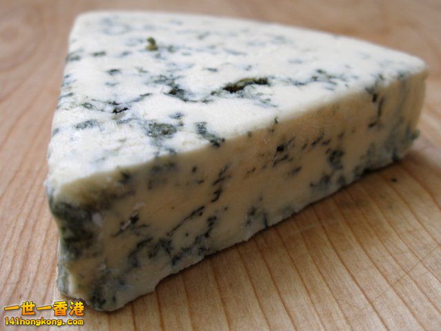 Danish blue cheese.jpg