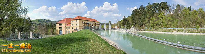 Feed of river power plant Muehltal south of Munich. Hydroelectricity supplied ye.jpg