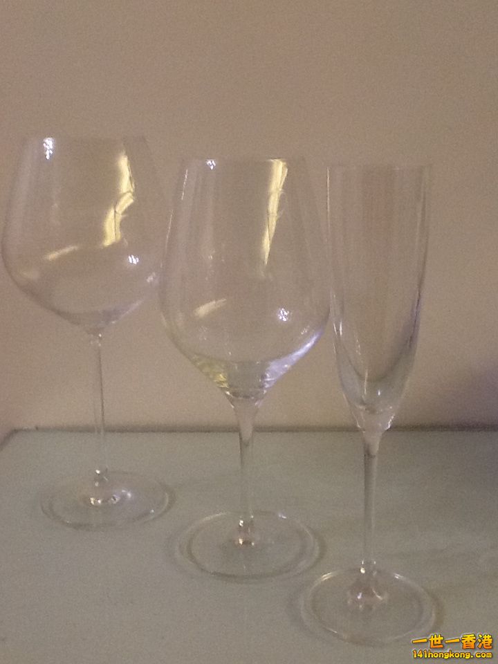 wineglass.jpg