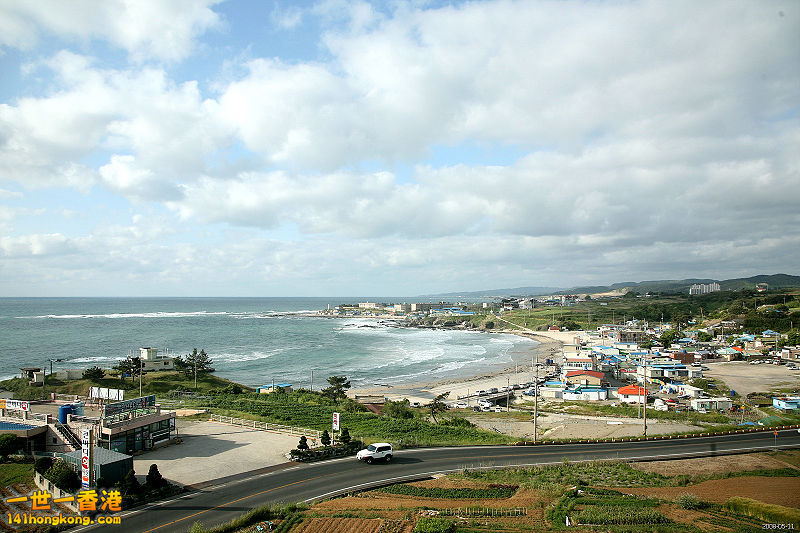 The beach of Pohang, where U.N. forces landed unopposed in 1950..jpg