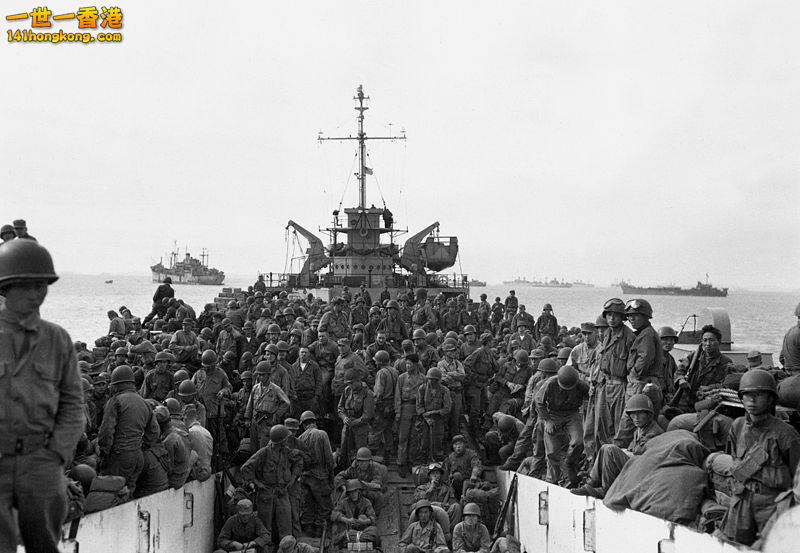 The 31st Infantry lands at Inchon.jpg