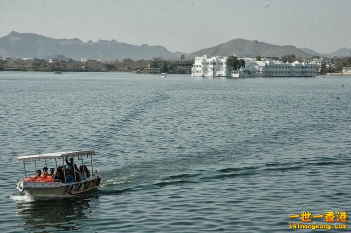 Taj Lake Palace       -    3.jpg