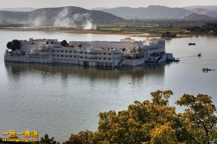 Taj Lake Palace       -    4.jpg