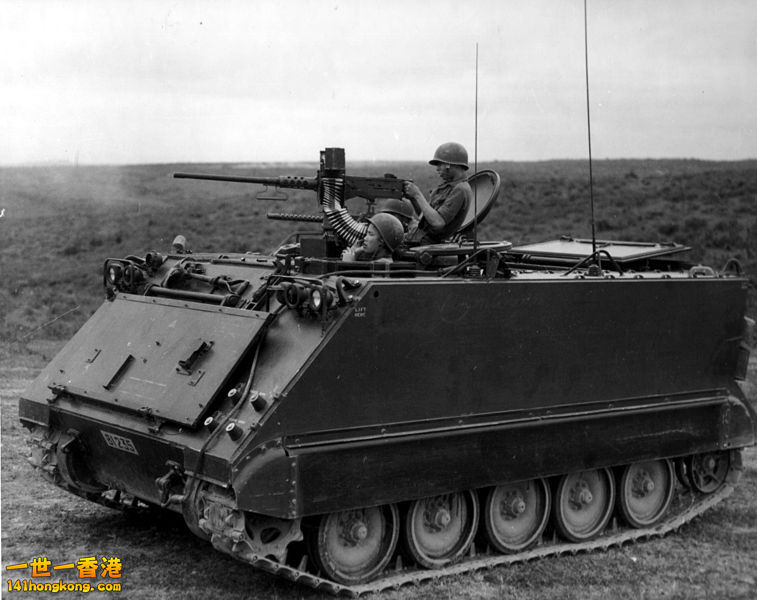 越戰時的南越所用的美軍支援M113.jpg