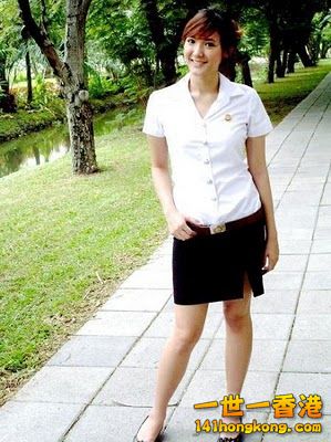 泰國女學生制服 緊身款式1.jpg
